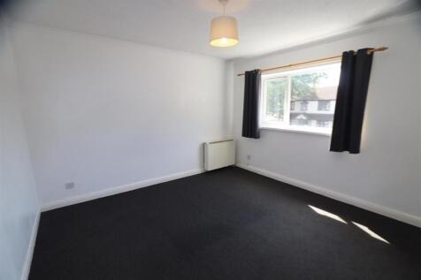 Bedroom.JPG