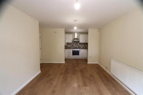 Open plan lounge.JPG
