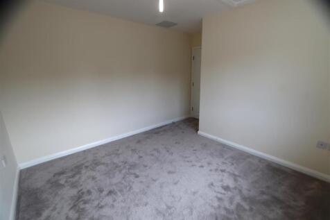 Bedroom one..JPG
