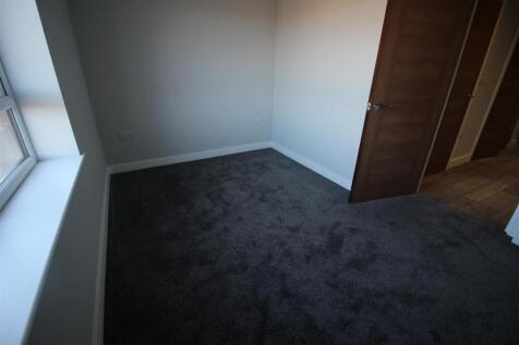 Bedroom one.JPG