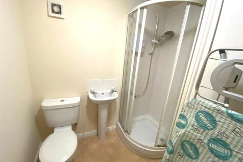 Shower Room (2).jpeg