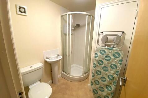 Shower Room (1).jpeg
