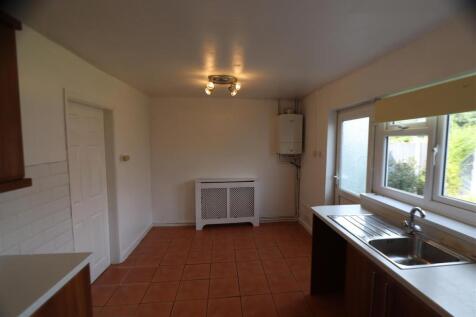 Kitchen diner 1.JPG