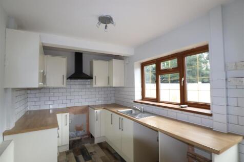 Kitchen..JPG