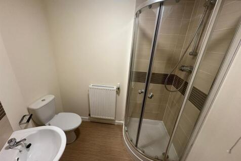 Ensuite 4.jpeg