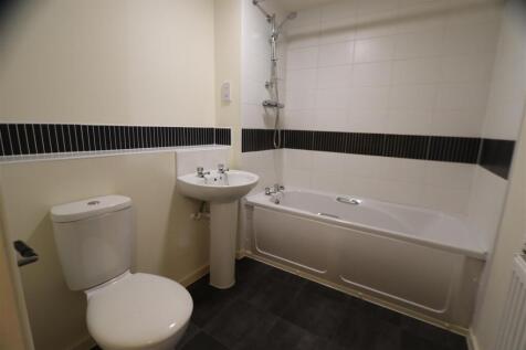 Bathroom.JPG