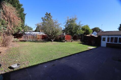 Rear garden.JPG