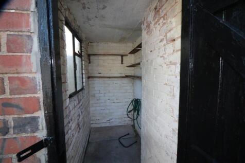 Outside storage.JPG