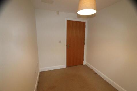 Bedroom two.JPG