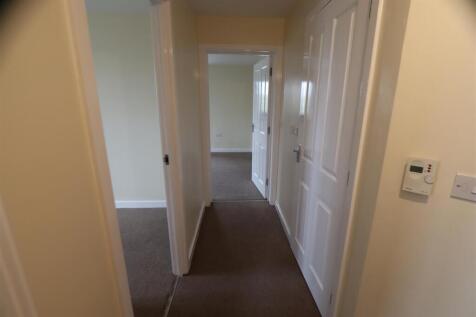 Hallway.JPG