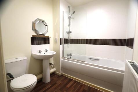 Bath 2.JPG