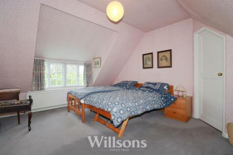 Rear Bedroom
