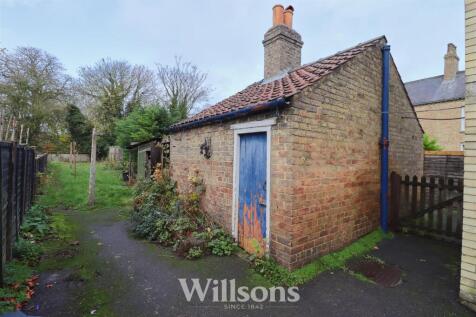 Brick Out Building &amp; Store