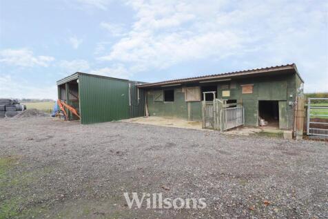 Yard &amp; Further Range of Out Buildings