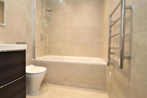 3 7 11 15 Clifton Bathroom.jpg