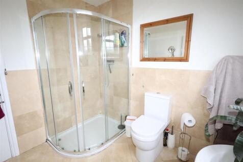Bathroom #2