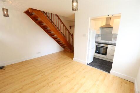 Living/dining area