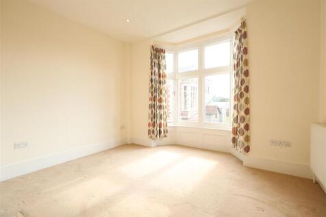 Living/dining area