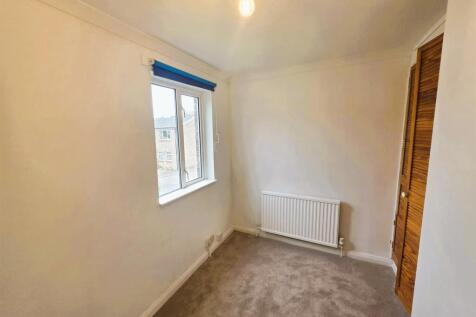 Bedroom 3.jpg