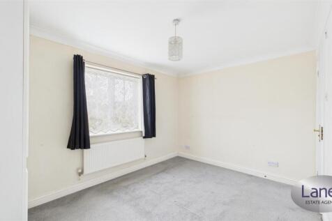 CAM05136G0-PR0137-STILL014.jpg