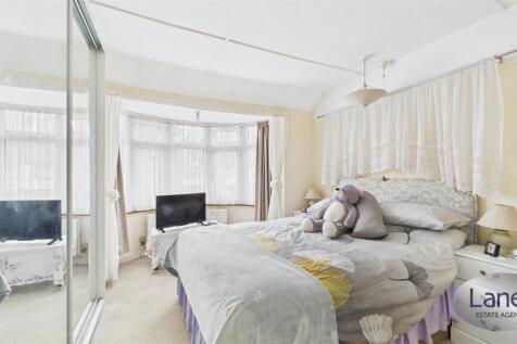 CAM05136G0-PR0114-STILL003.jpg