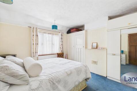 CAM05136G0-PR0114-STILL004.jpg