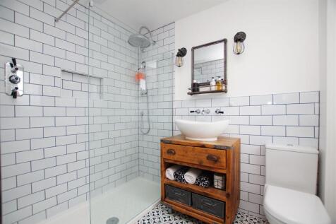 En-Suite Shower