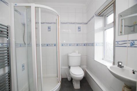 En-Suite Shower