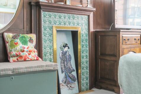 Fireplace Bedroom 2