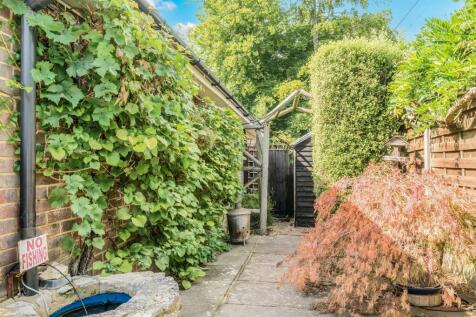 Courtyard Garden