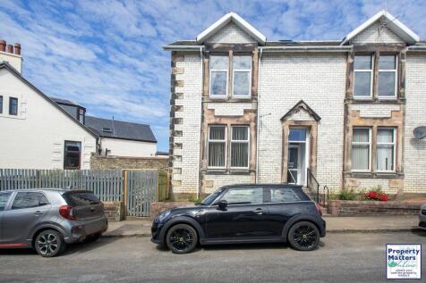 2 Bedroom Upper Flat