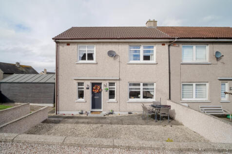 3 Bedroom Semi-detached Villa