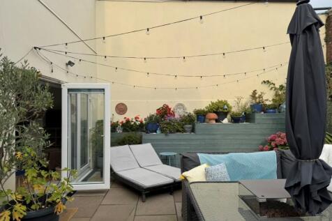 Property Image 28