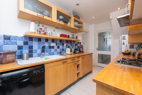 Property Image 9