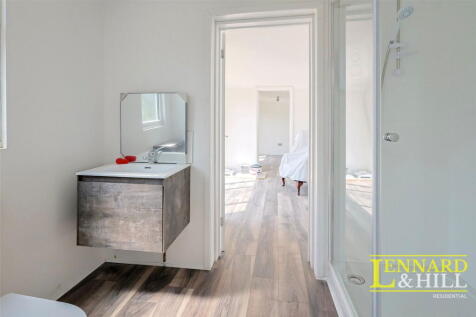Annex shower room