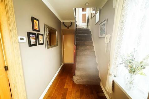 Entrance/Hallway