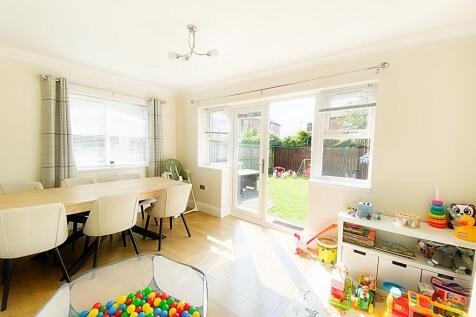 Dining/Family Room