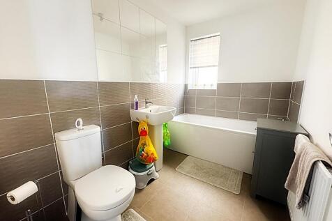Family Bathrom