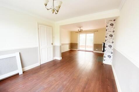 Lounge &amp; Dining Room