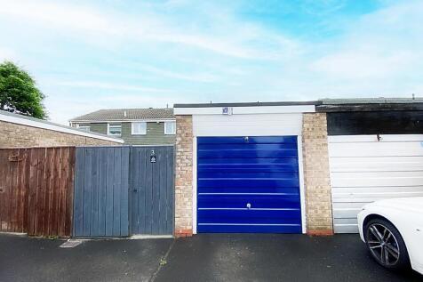 Garage &amp; Parking