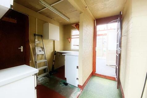 Outbuilding/WC