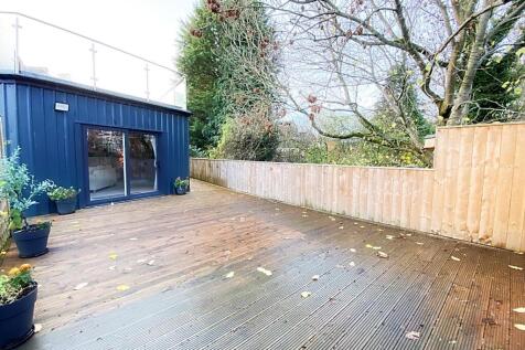 External, Garage &amp; Parking