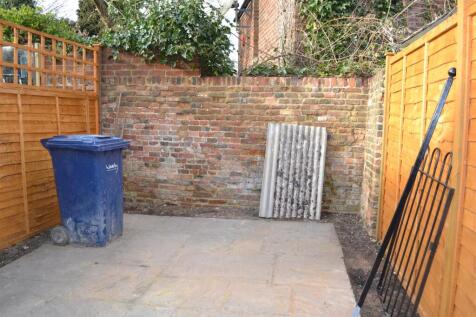 8 Lower Church Lane (2).JPG