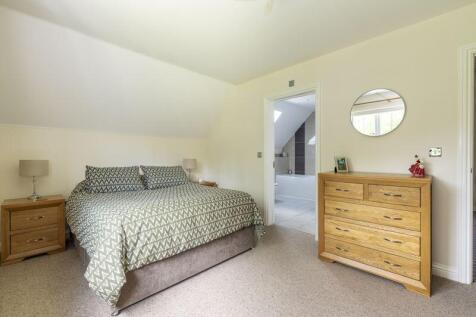 Bedroom to En Suite