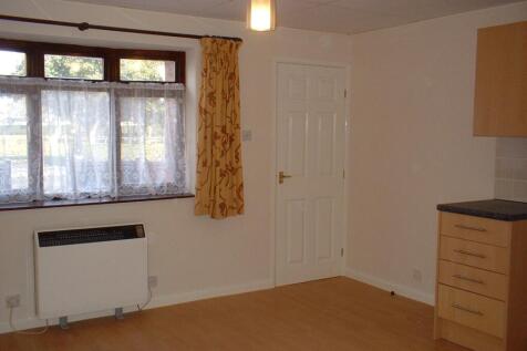 Flat 5 lounge