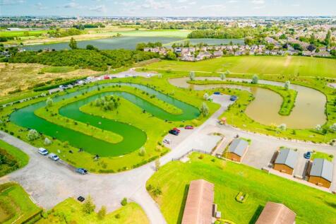 Westwood Lakes (Boston)-16