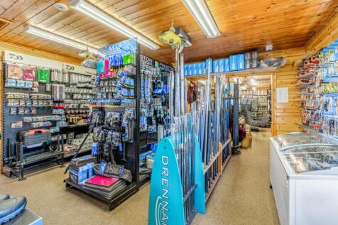 Westwood Lakes (Boston)-73
