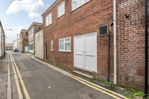 1360685-3-68e69b19d9b5c