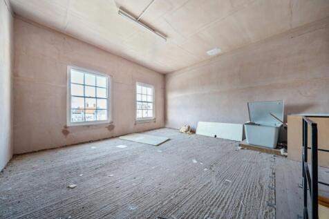 1373395-5-6900a389233ee