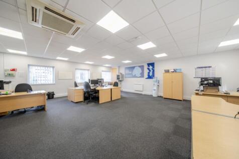 1361525-6-68e4e7c457a8a